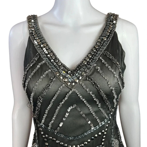 NWT Carlos Miele Embellished Silk Gown - Picture 10 of 16